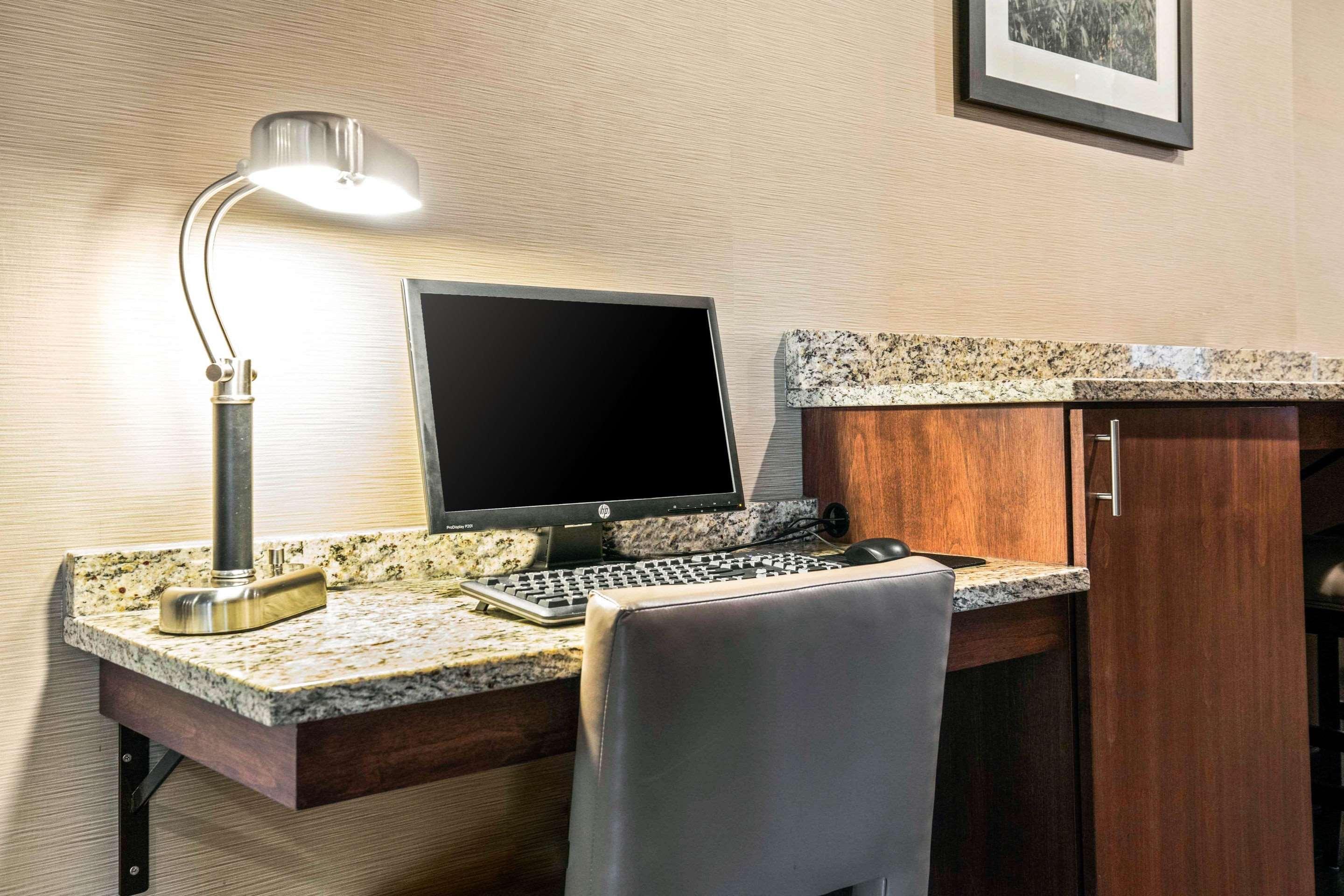 Comfort Inn La Porte Luaran gambar